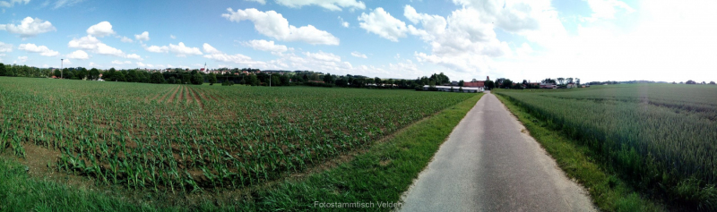 Hinter-dem-Freizeitgelaende-scaled